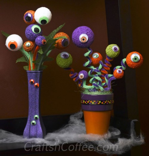 Spooky DIY Eyeball Bouquet For Halloween Parties