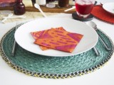 chain trimmed placemat