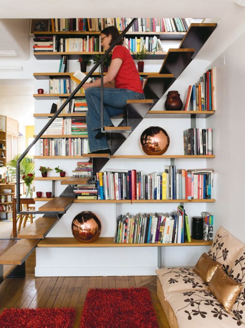 Cool Staircase Design Idea That Combine It With A Library