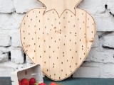 strawberry-shaped cutting board