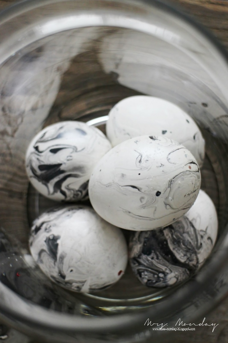 marbled Easter eggs
