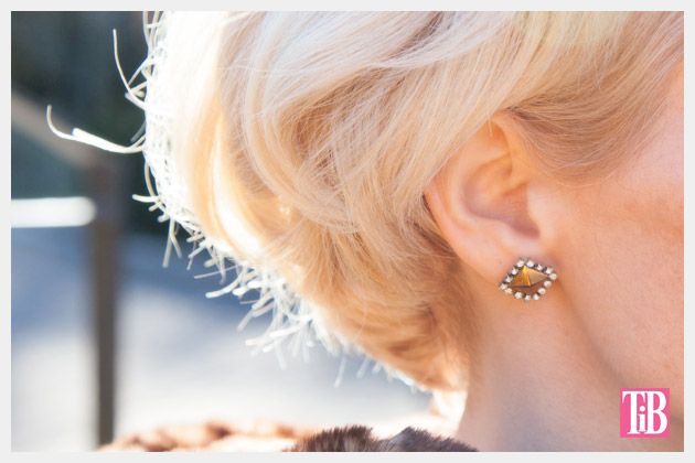 stud rhinestone earrings (via trinketsinbloom)