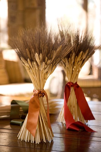 wheat bundles with silk ribbons are lovely fall centerpieces that you can make last minute and they will last long