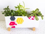 trendy-and-bright-diy-geometric-painted-planter-1