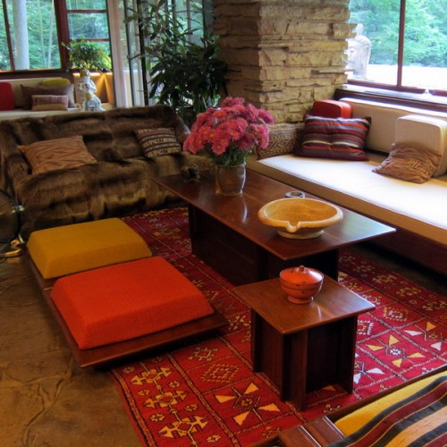 Low Table And Floor Cushions Flash, Floor Coffee Table Cushion