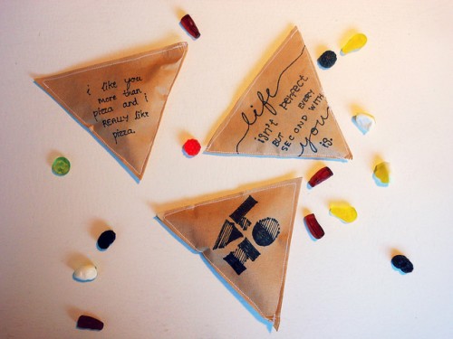 candy paper bags (via laughalittleharder)
