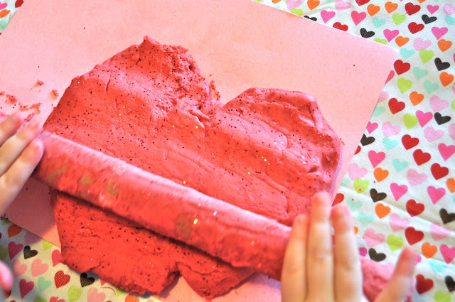DIY glitter dough valentine