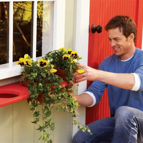 15 Cool DIY Window Boxes With Tutorials