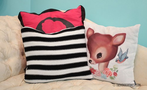 recycled cozy sweater pillow (via thewonderforest)